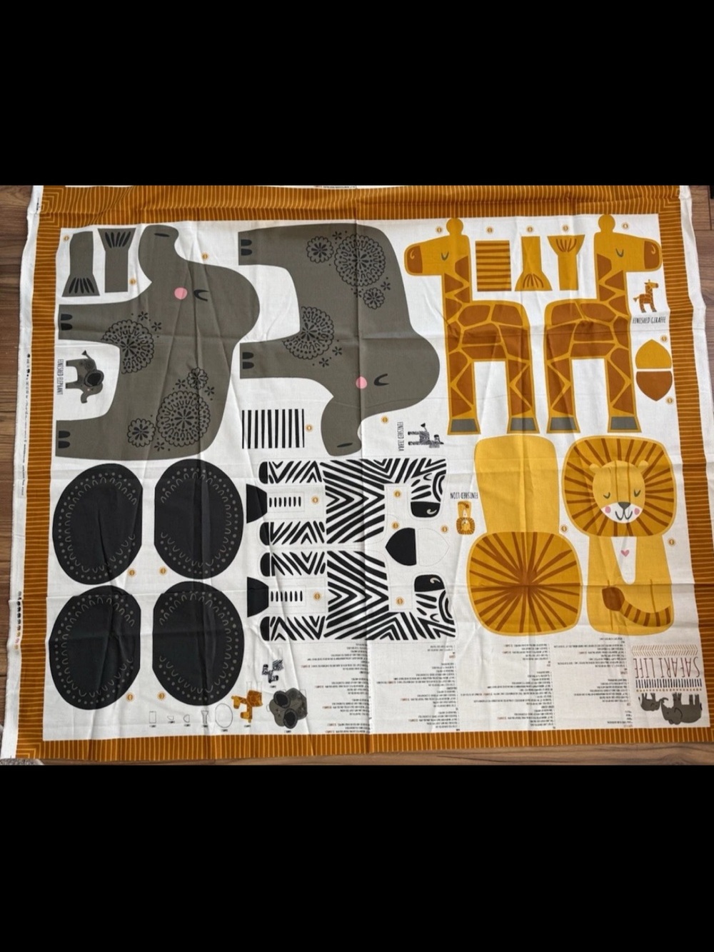 Moda Safari Life Cut & Sew Toy Animal 100% Cotton Panels Stephanie Hsu Giraffe